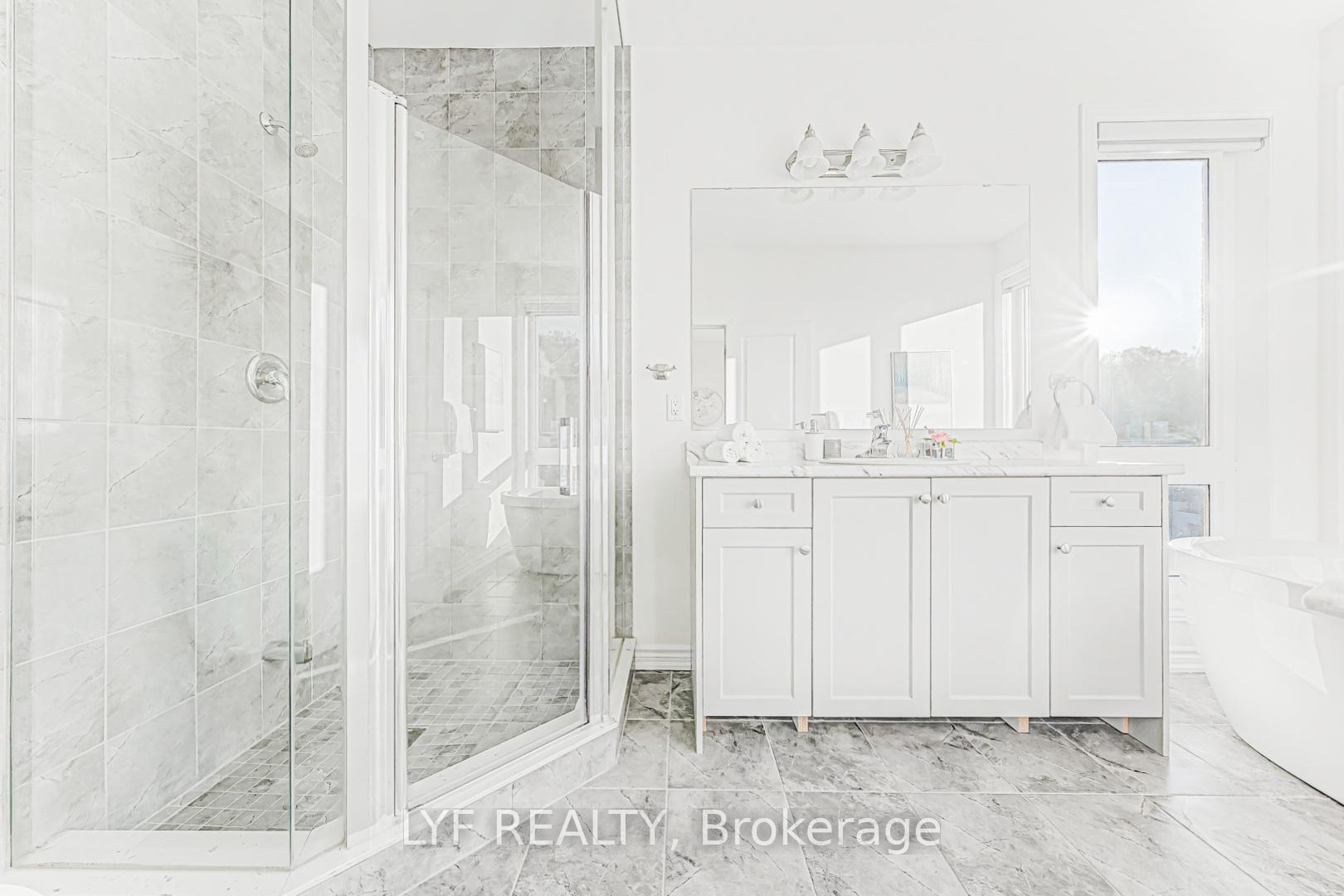 Photo 36 of 20 Lord Melborne Street, Markham, Victoria Square — HOMEH