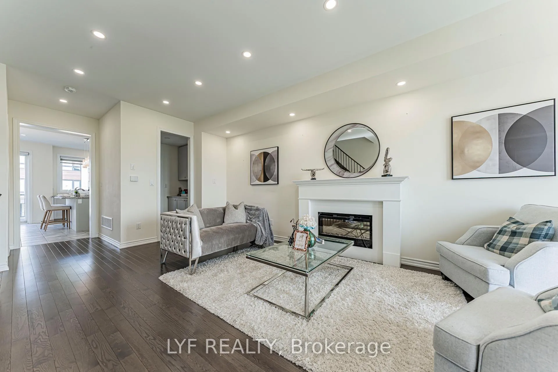 Photo 14 of 20 Lord Melborne Street, Markham, Victoria Square — HOMEH