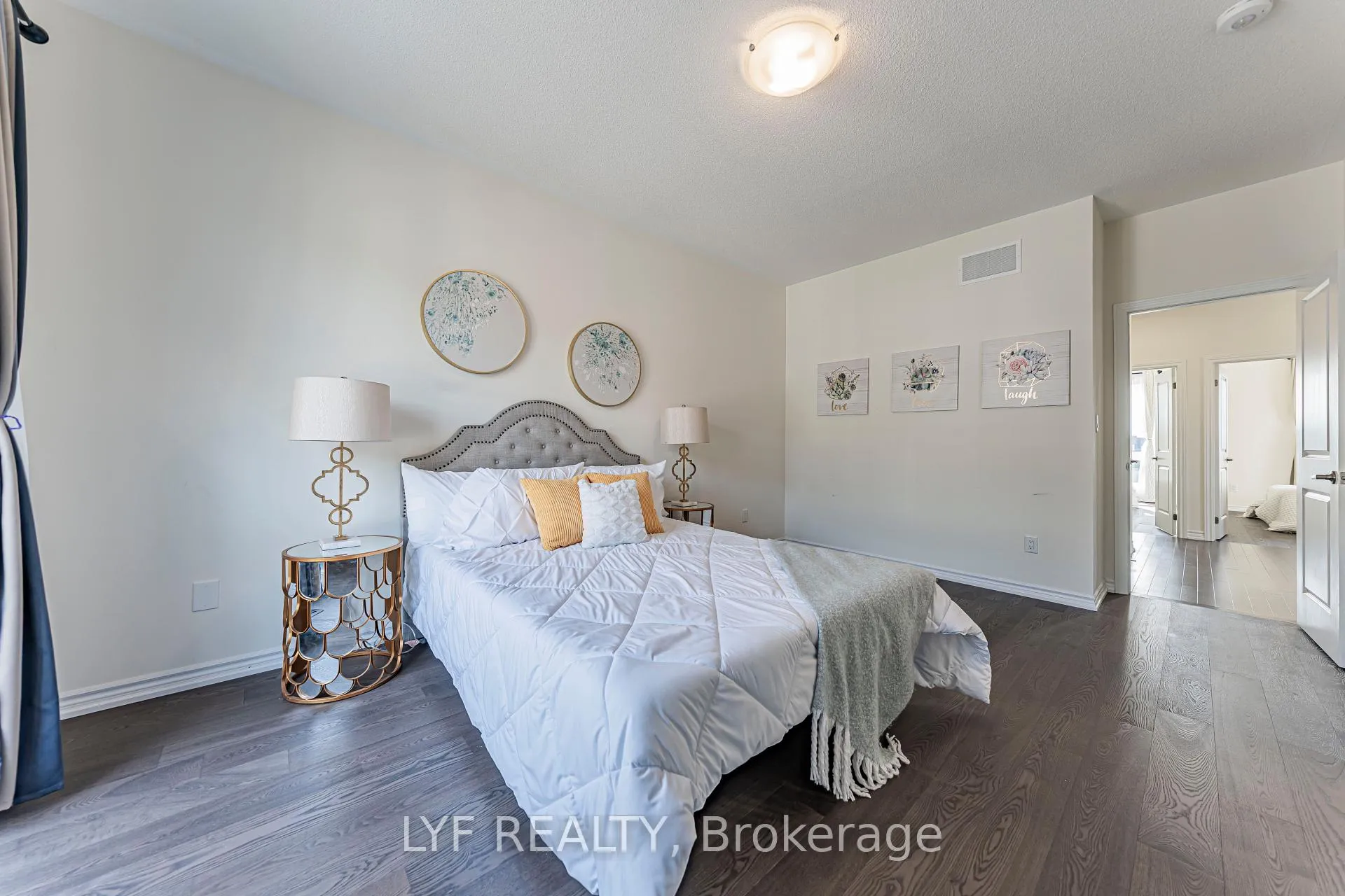 Photo 34 of 20 Lord Melborne Street, Markham, Victoria Square — HOMEH