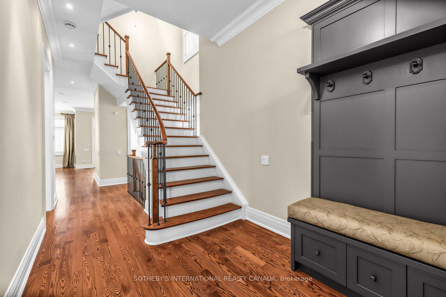 Photo 5 of 109 Lonsdale Road, Toronto, Yonge-St. Clair — HOMEH