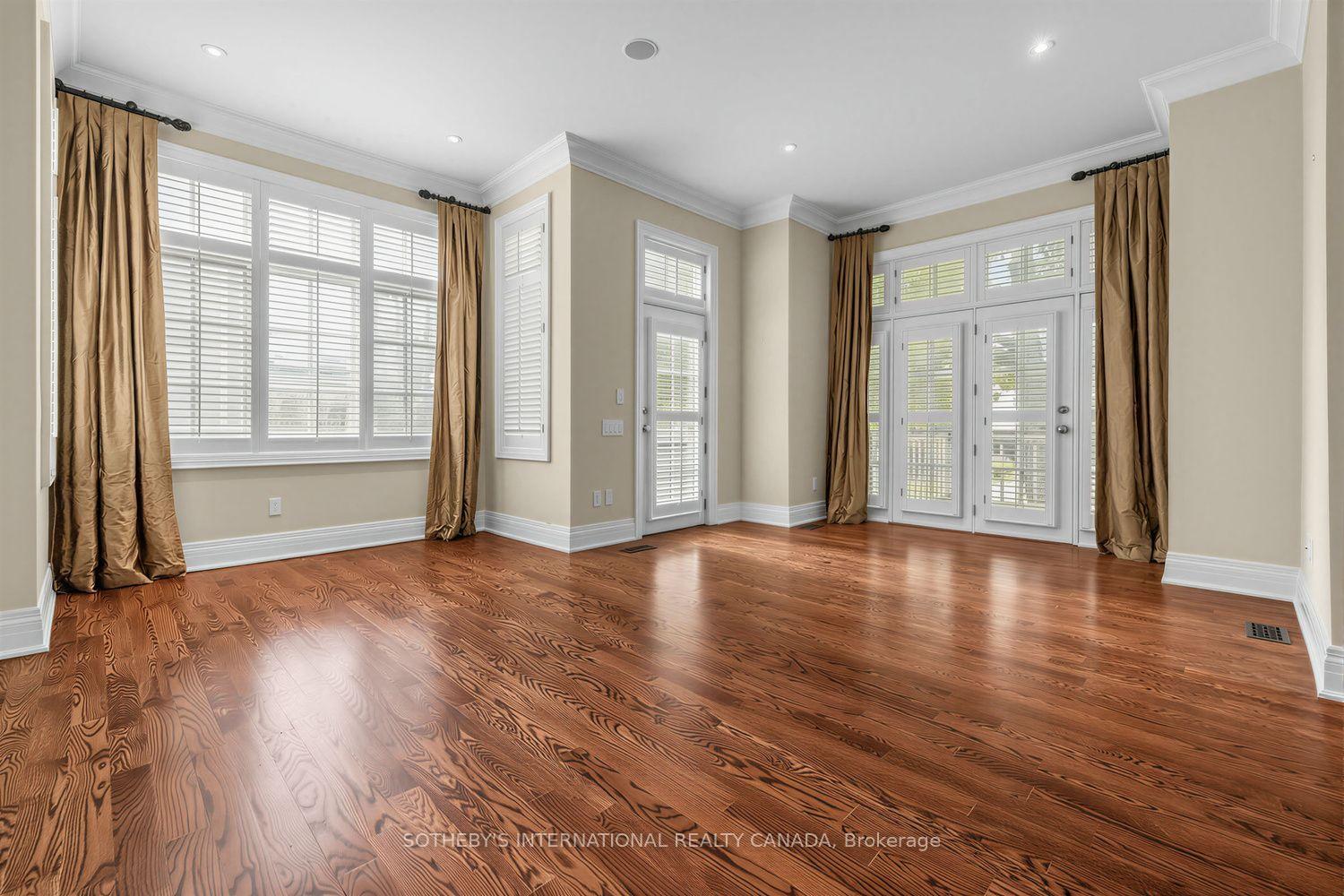 Photo 13 of 109 Lonsdale Road, Toronto, Yonge-St. Clair — HOMEH