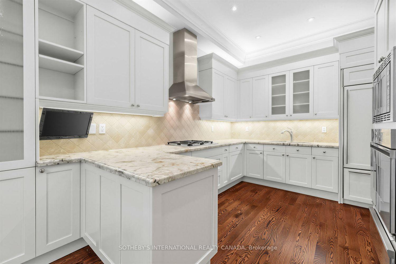 Photo 15 of 109 Lonsdale Road, Toronto, Yonge-St. Clair — HOMEH