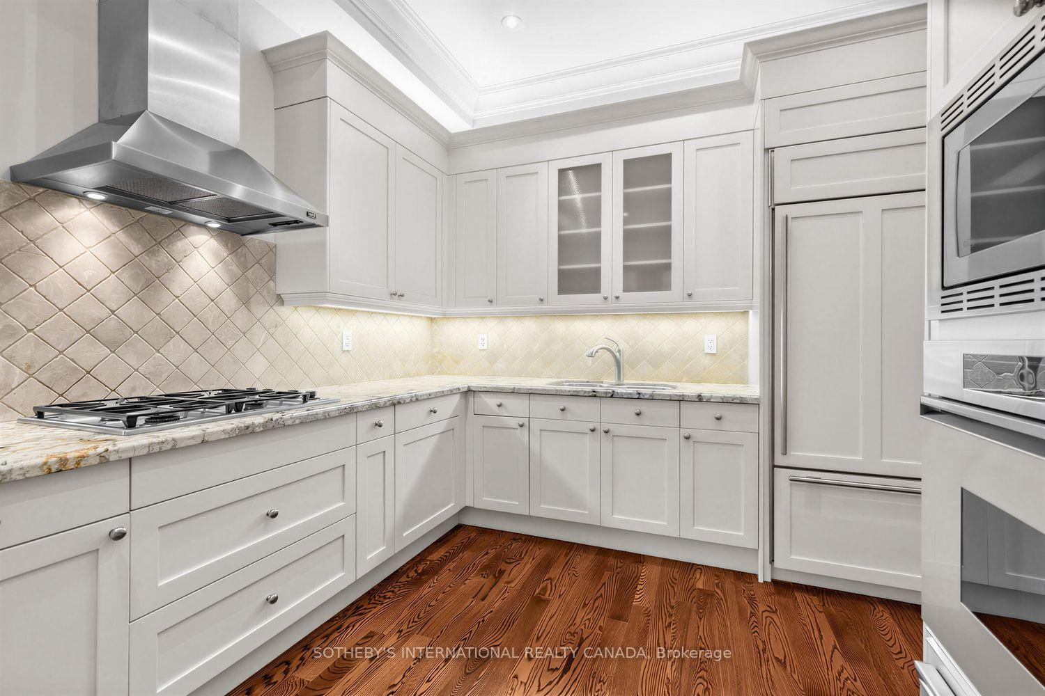 Photo 17 of 109 Lonsdale Road, Toronto, Yonge-St. Clair — HOMEH