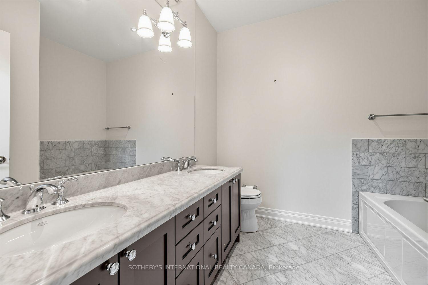 Photo 41 of 109 Lonsdale Road, Toronto, Yonge-St. Clair — HOMEH