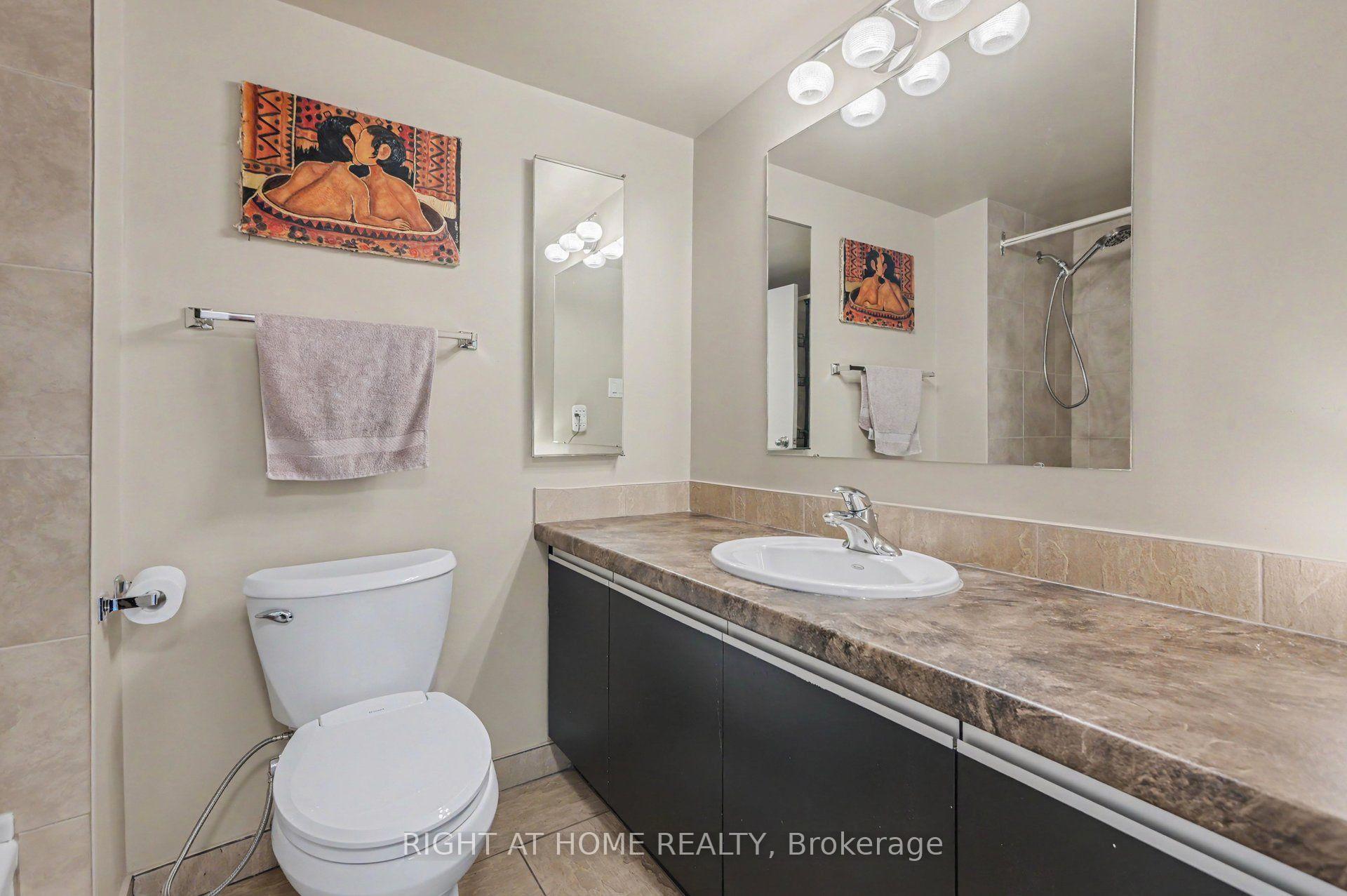 Photo 14 of Unit 701, 2759 Carousel Crescent, Ottawa, Emerald Woods/Sawmill Creek — HOMEH