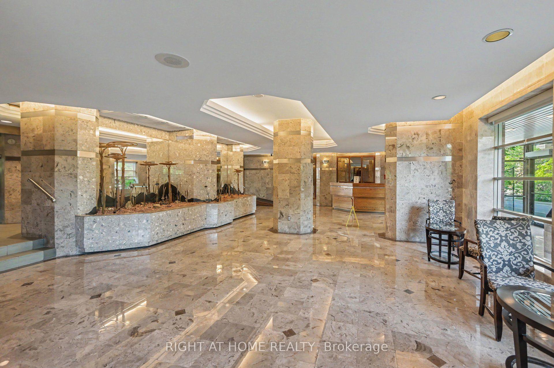 Photo 25 of Unit 701, 2759 Carousel Crescent, Ottawa, Emerald Woods/Sawmill Creek — HOMEH