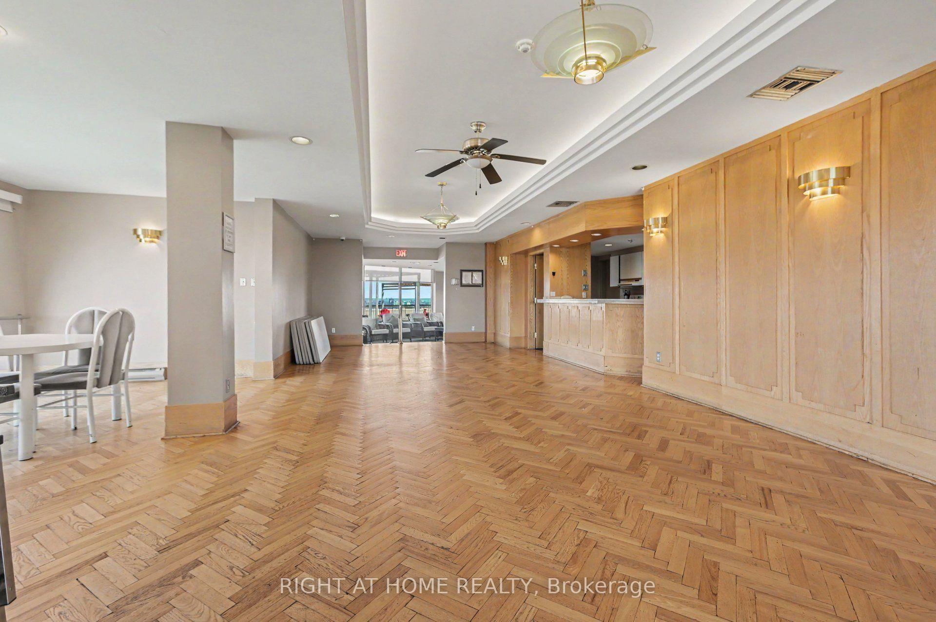 Photo 26 of Unit 701, 2759 Carousel Crescent, Ottawa, Emerald Woods/Sawmill Creek — HOMEH