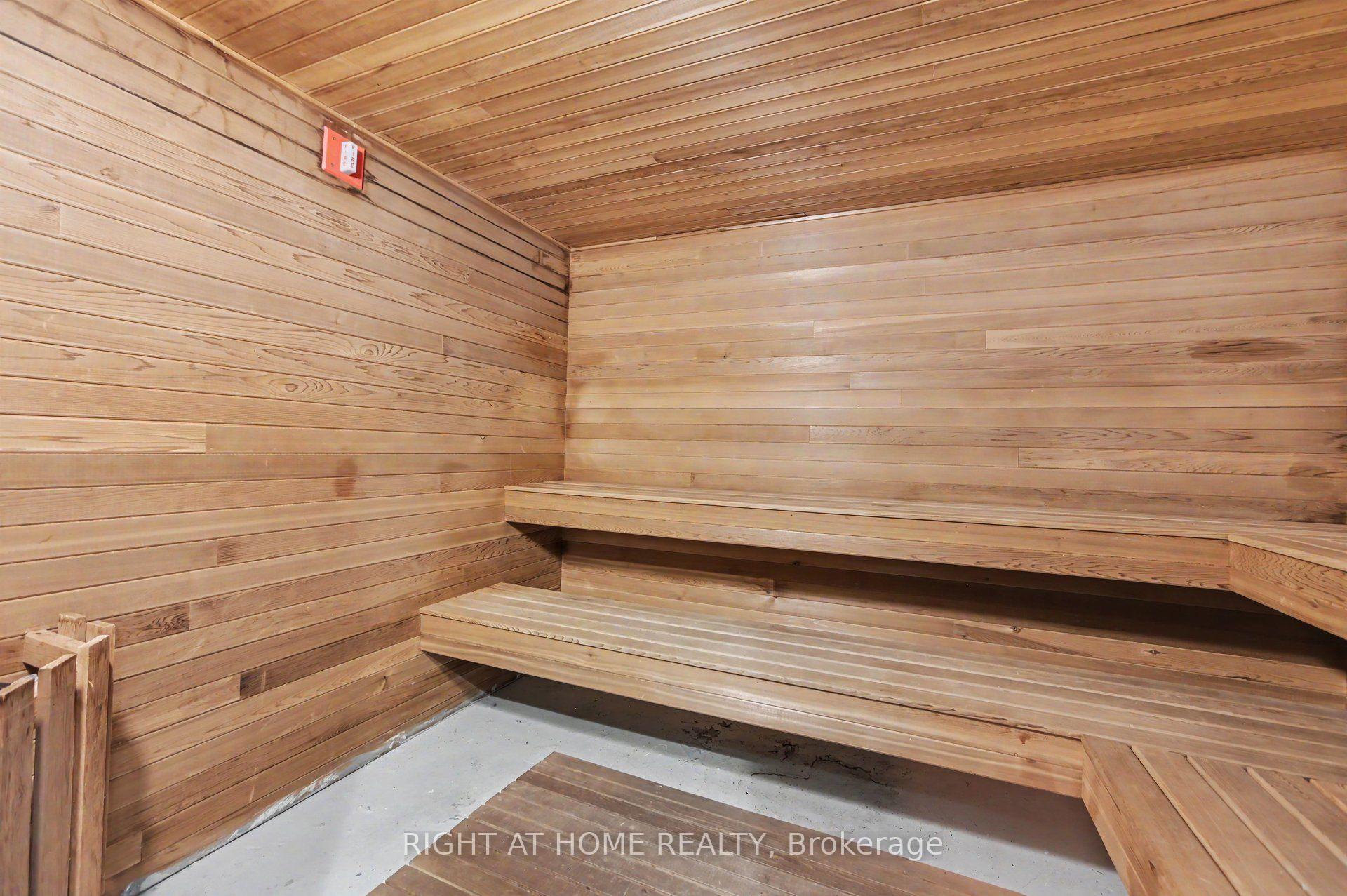 Photo 33 of Unit 701, 2759 Carousel Crescent, Ottawa, Emerald Woods/Sawmill Creek — HOMEH