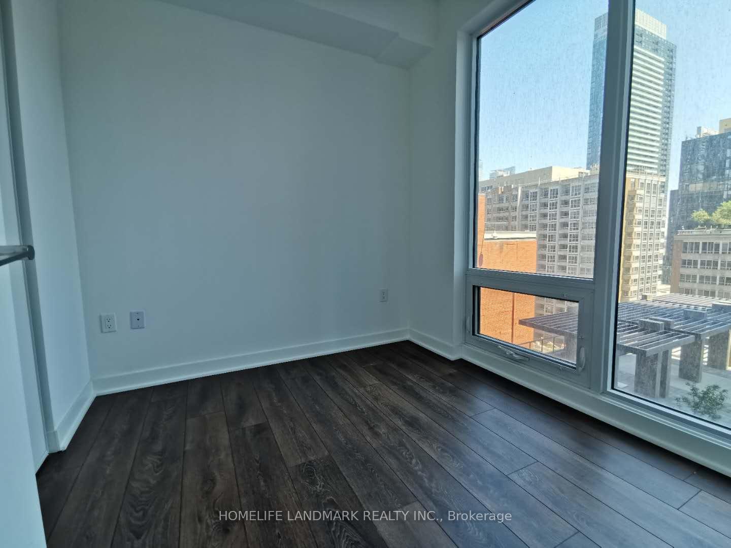 Photo 7 of Unit 1102, 125 Blue Jays Way, Toronto, Waterfront Communities — HOMEH