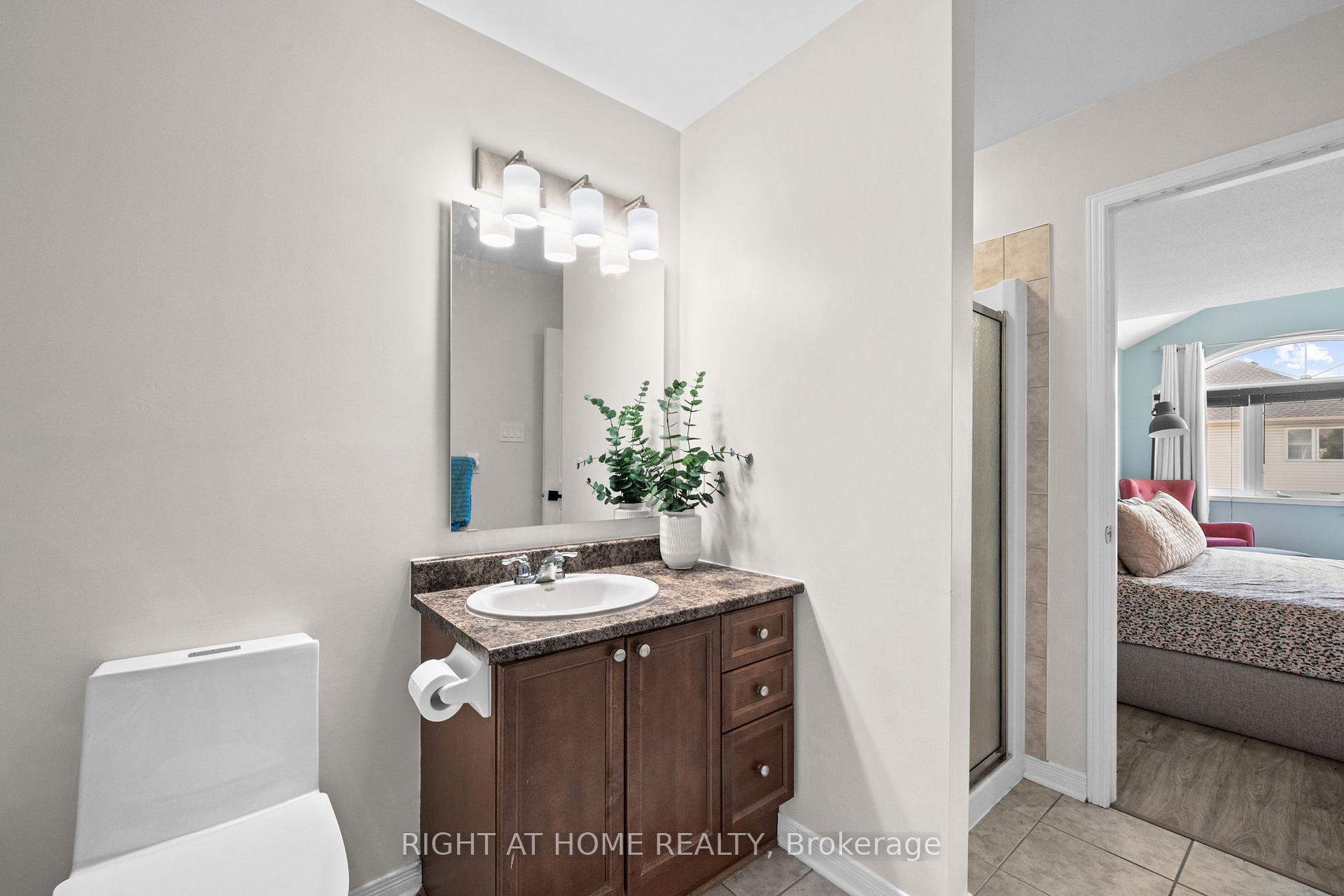 Photo 28 of 517 Stonechurch Way, Ottawa, Barrhaven - Cedargrove/Fraserdale — HOMEH