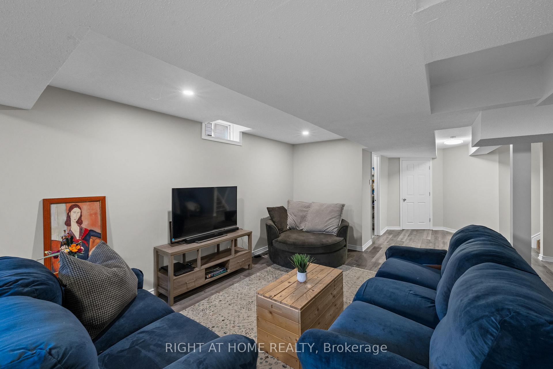 Photo 37 of 517 Stonechurch Way, Ottawa, Barrhaven - Cedargrove/Fraserdale — HOMEH