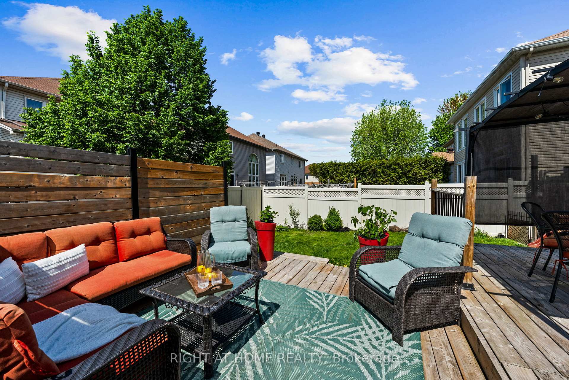 Photo 42 of 517 Stonechurch Way, Ottawa, Barrhaven - Cedargrove/Fraserdale — HOMEH