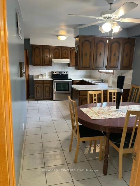 Photo 2 of 112 Anthia Drive W, North York, Humber Summit — HOMEH