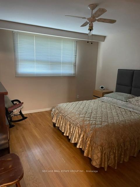 Photo 5 of 112 Anthia Drive W, North York, Humber Summit — HOMEH