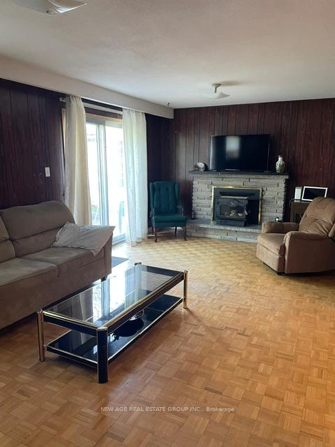 Photo 9 of 112 Anthia Drive W, North York, Humber Summit — HOMEH