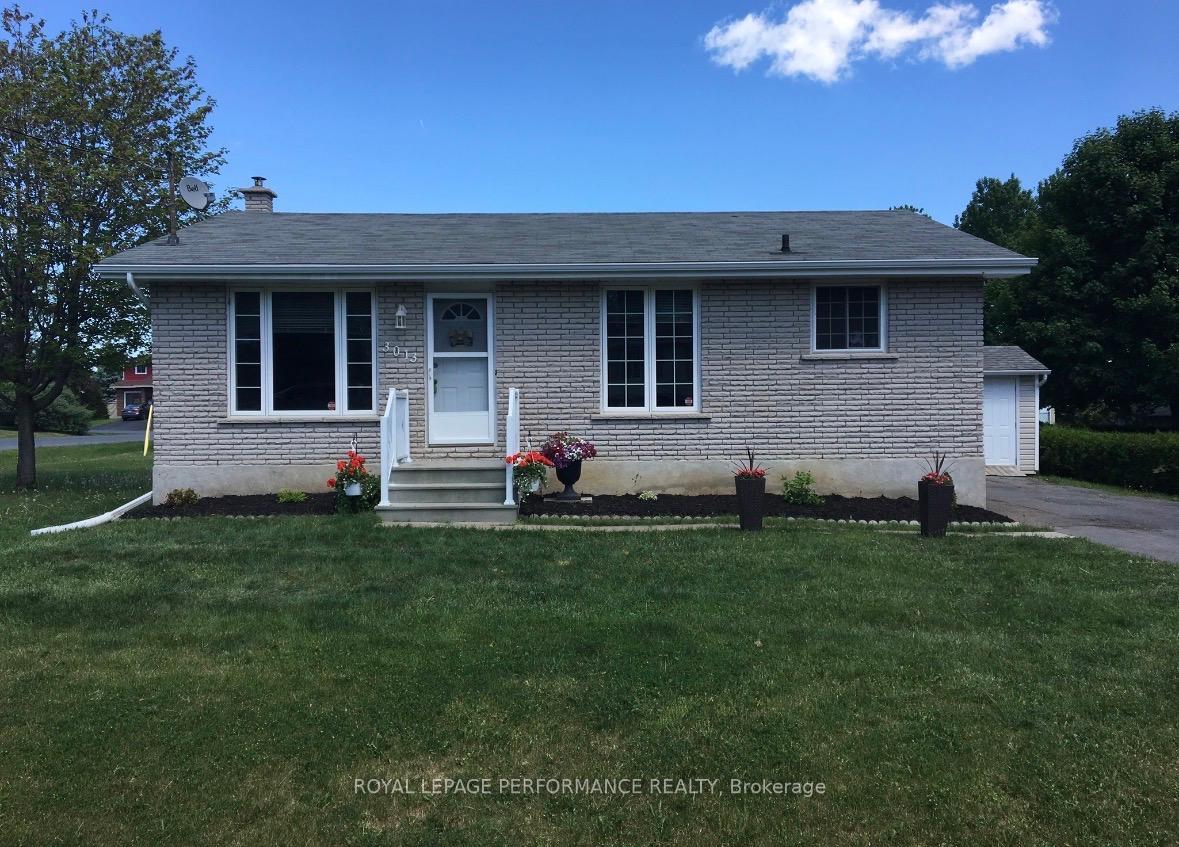 Photo 1 of 3013 Johnston Avenue, Cornwall, Cornwall — HOMEH