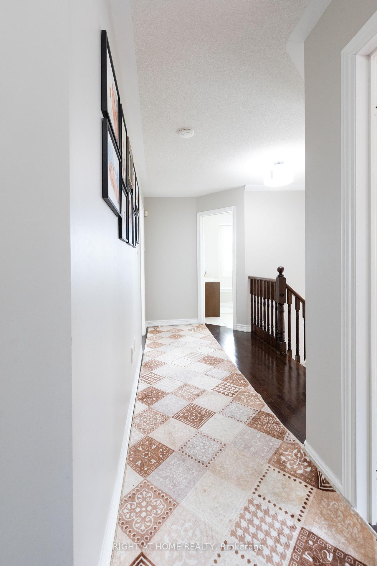 Photo 22 of 182 Maurier Boulevard, Vaughan, Patterson — HOMEH