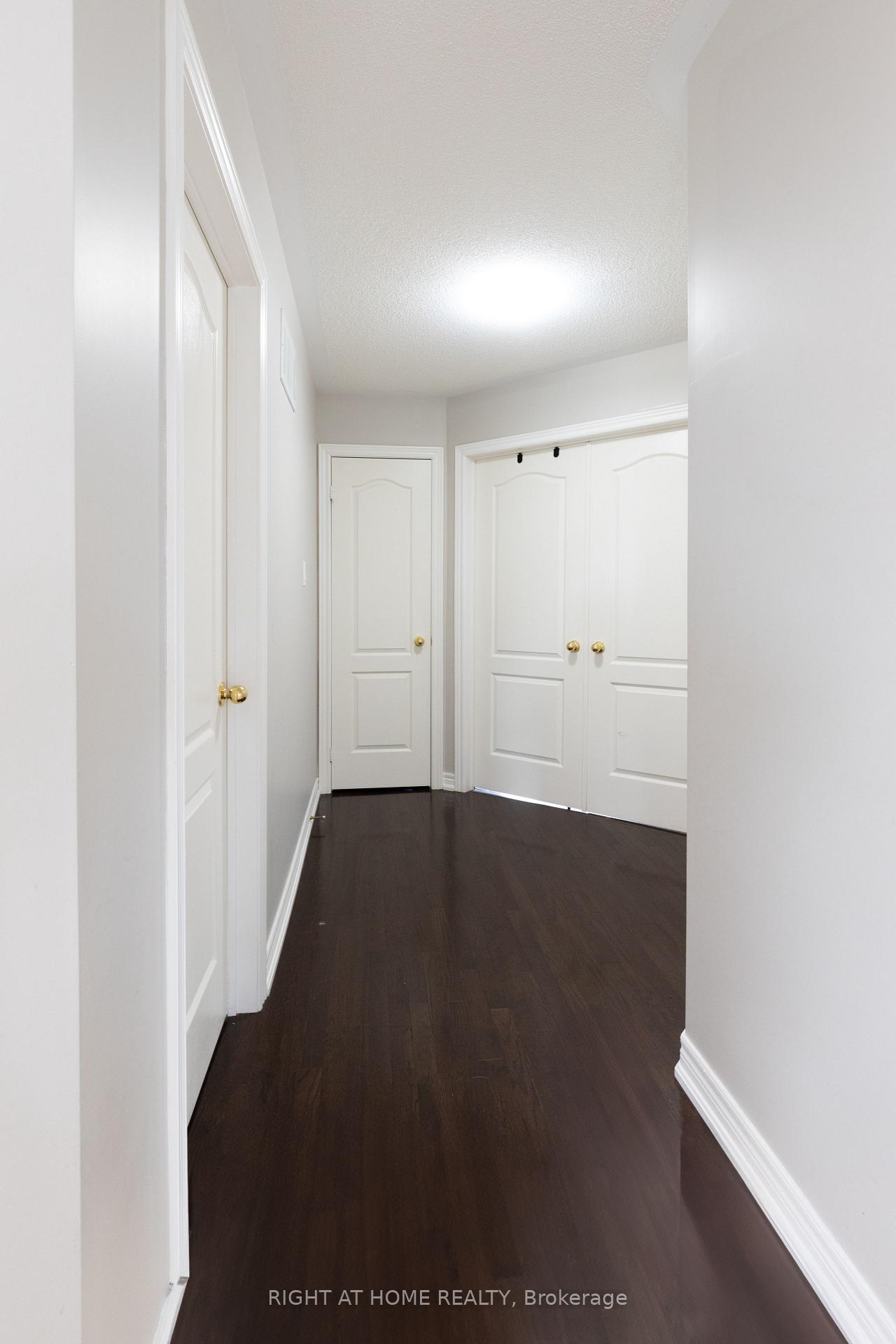 Photo 31 of 182 Maurier Boulevard, Vaughan, Patterson — HOMEH