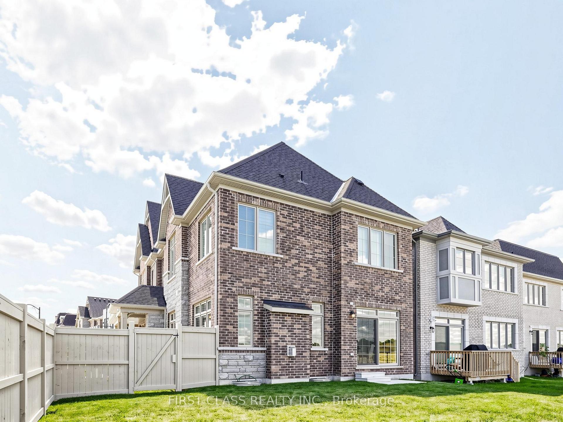 Photo 35 of 159 Harvey Bunker Crescent, Markham, Angus Glen — HOMEH