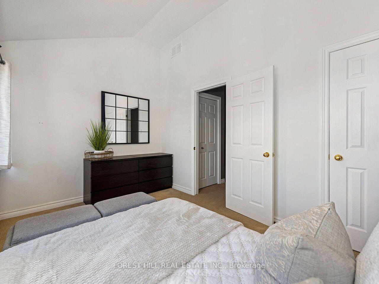 Photo 21 of Unit 59, 3480 Upper Middle Road, Burlington, Palmer — HOMEH