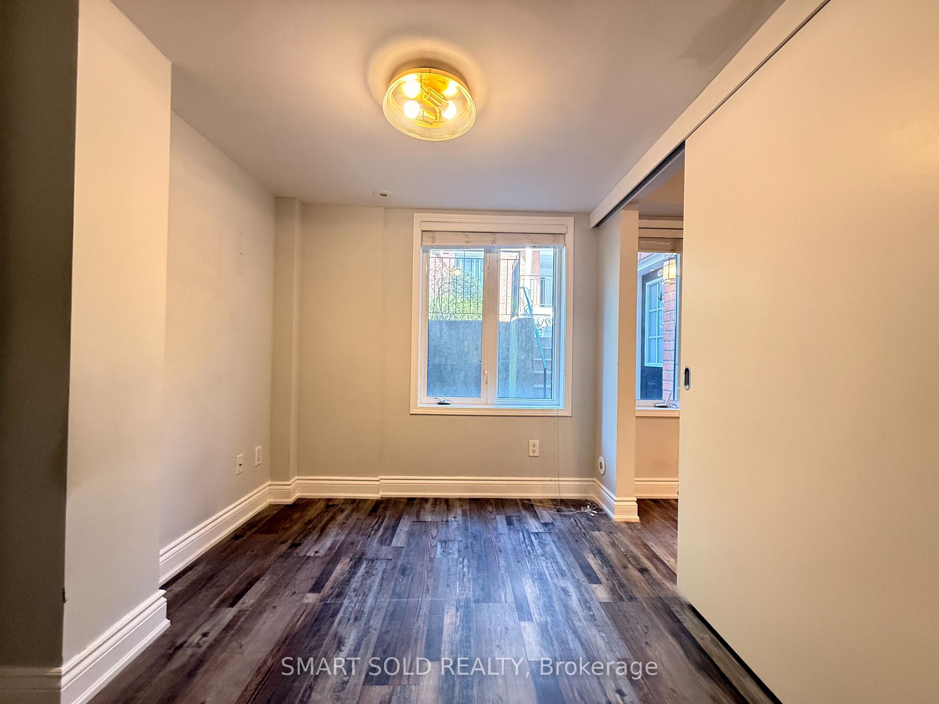 Photo 9 of Unit 725, 10 Laidlaw Street, Toronto, South Parkdale — HOMEH