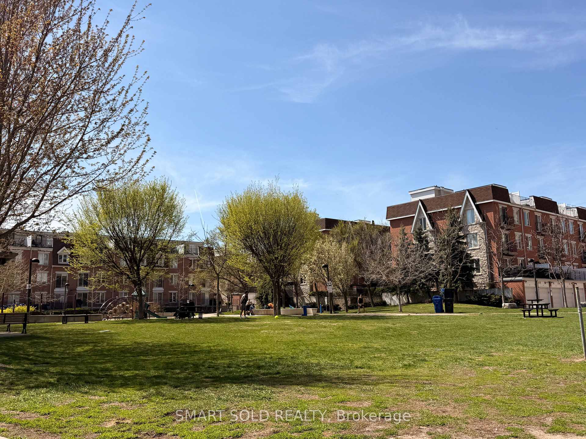 Photo 16 of Unit 725, 10 Laidlaw Street, Toronto, South Parkdale — HOMEH