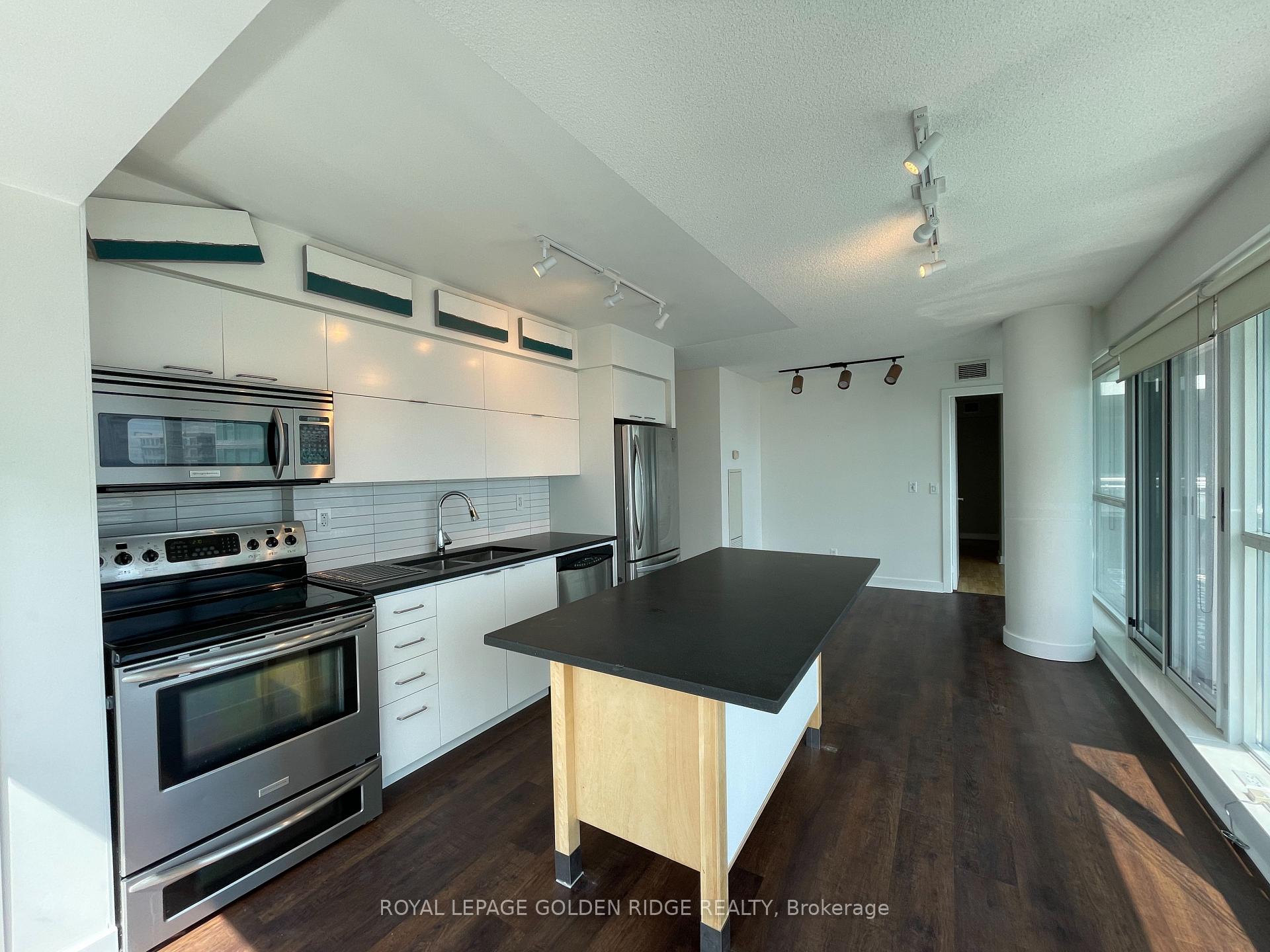 Photo 2 of Unit 2303, 80 Western Battery Road, Toronto, Niagara — HOMEH