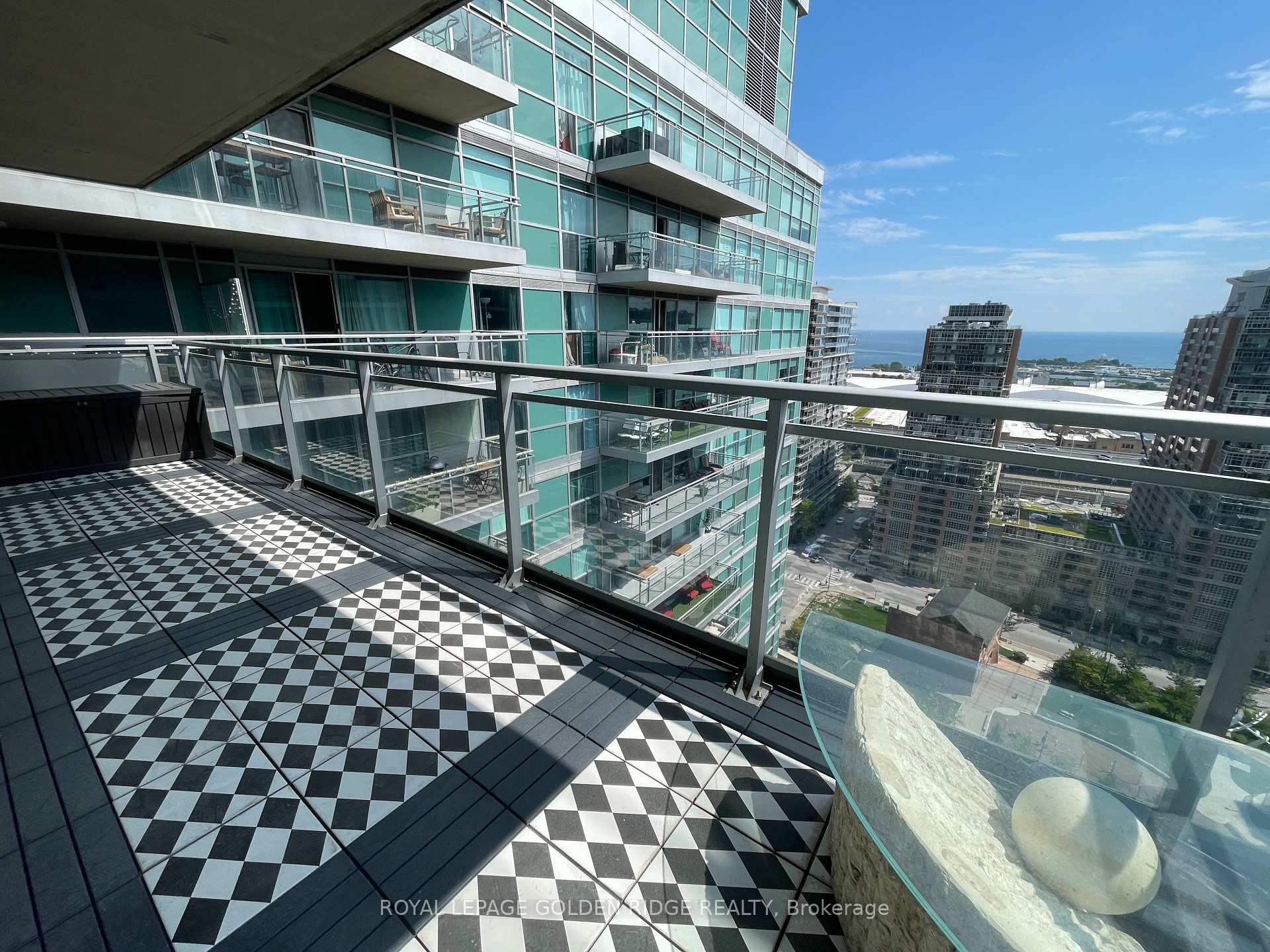 Photo 12 of Unit 2303, 80 Western Battery Road, Toronto, Niagara — HOMEH