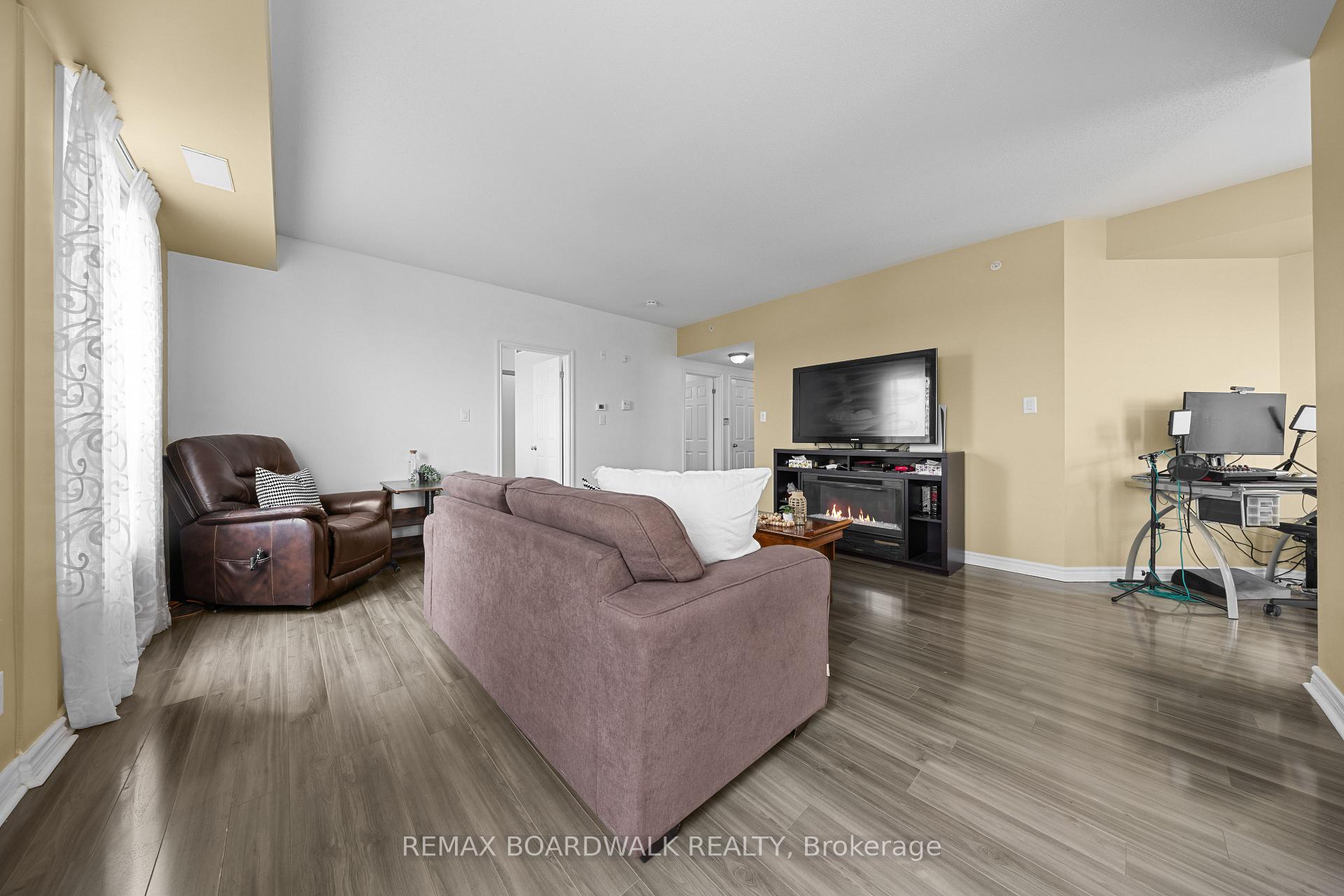 Photo 12 of Unit 302, 760 Chapman Mills Drive, Ottawa, Barrhaven - Strandherd — HOMEH
