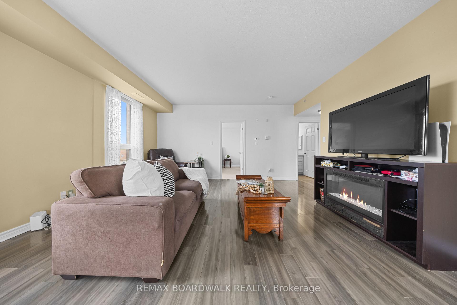 Photo 13 of Unit 302, 760 Chapman Mills Drive, Ottawa, Barrhaven - Strandherd — HOMEH