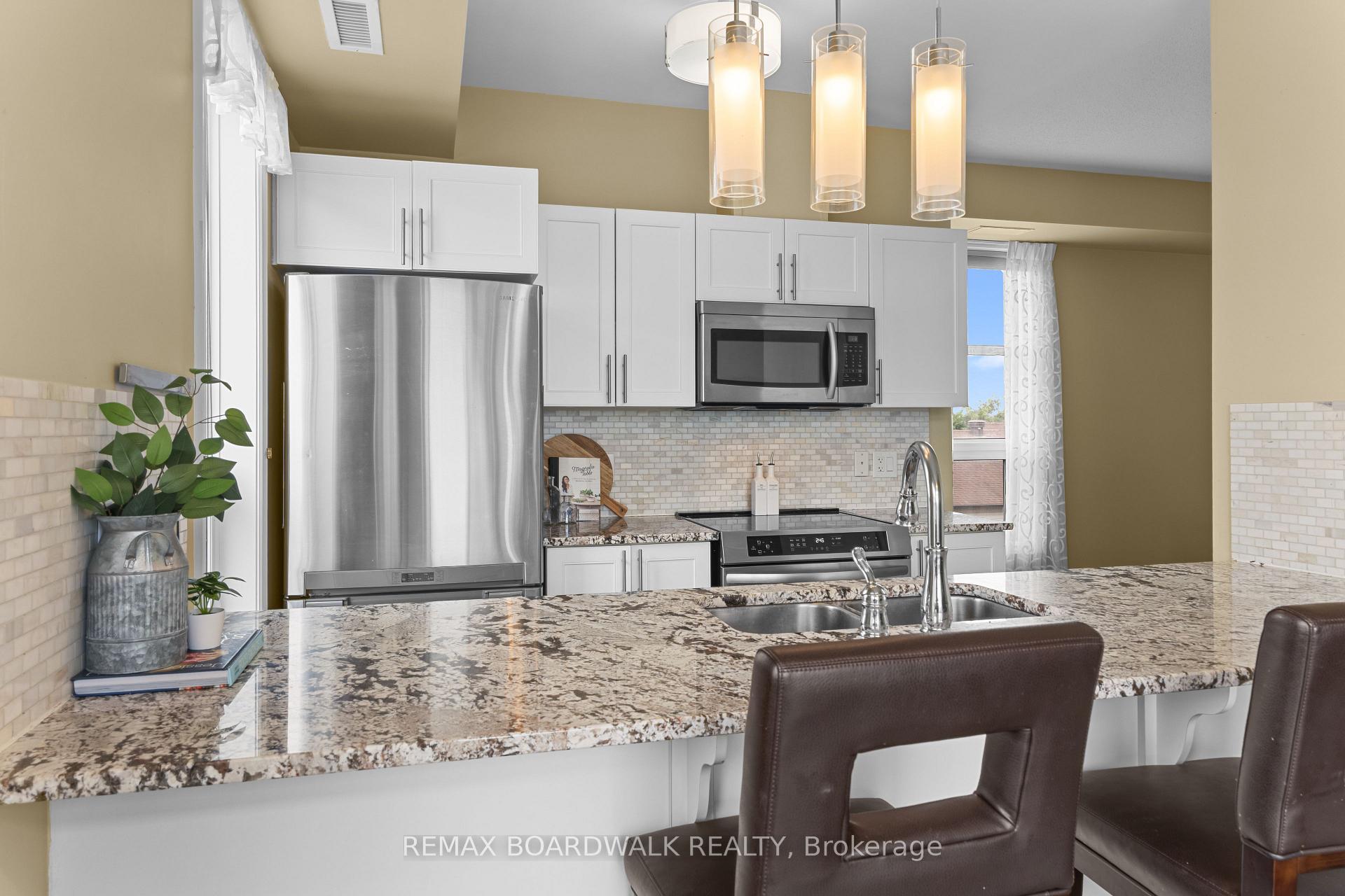 Photo 15 of Unit 302, 760 Chapman Mills Drive, Ottawa, Barrhaven - Strandherd — HOMEH
