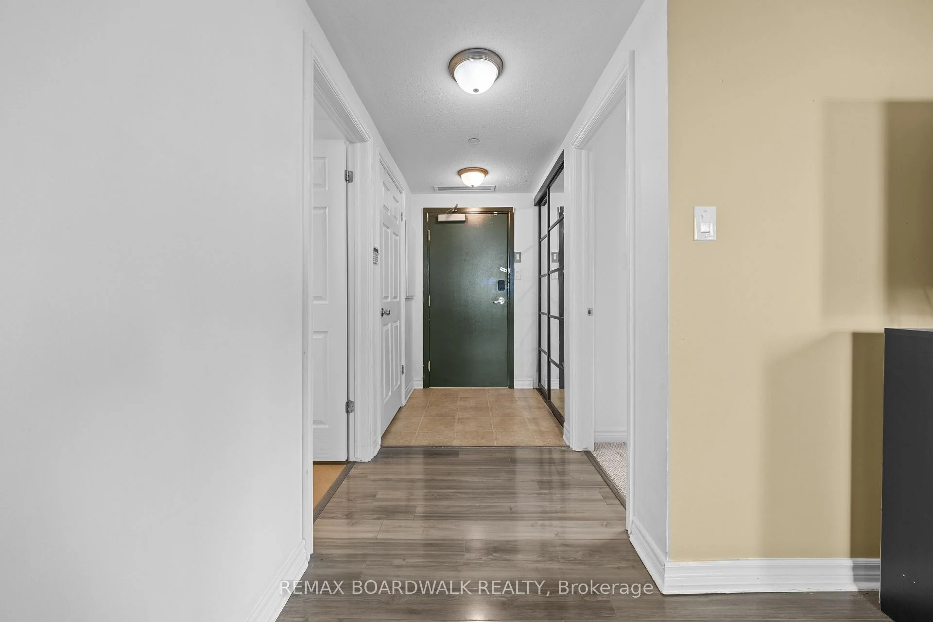 Photo 18 of Unit 302, 760 Chapman Mills Drive, Ottawa, Barrhaven - Strandherd — HOMEH