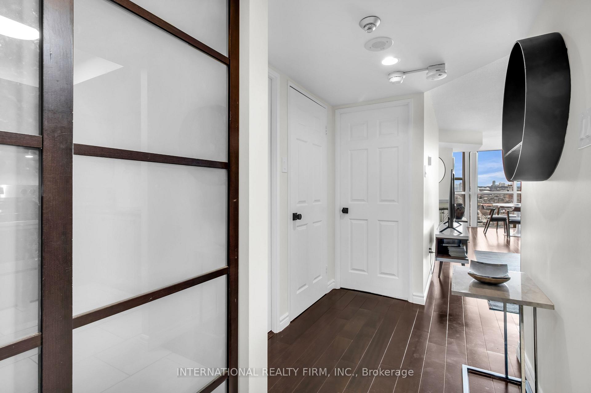 Photo 2 of Unit PH14, 705 King Street W, Toronto, Niagara — HOMEH