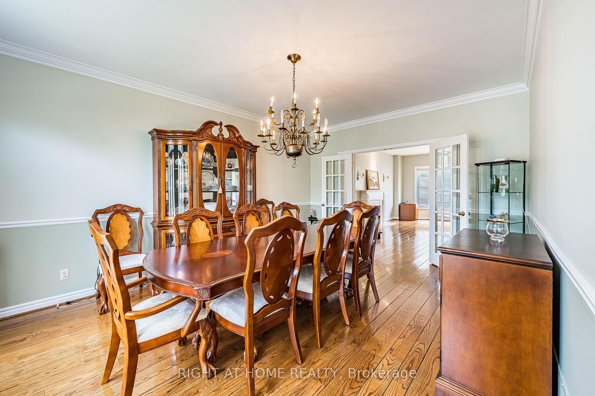 Photo 14 of 9 Glenridge Drive, Markham, Devil's Elbow — HOMEH