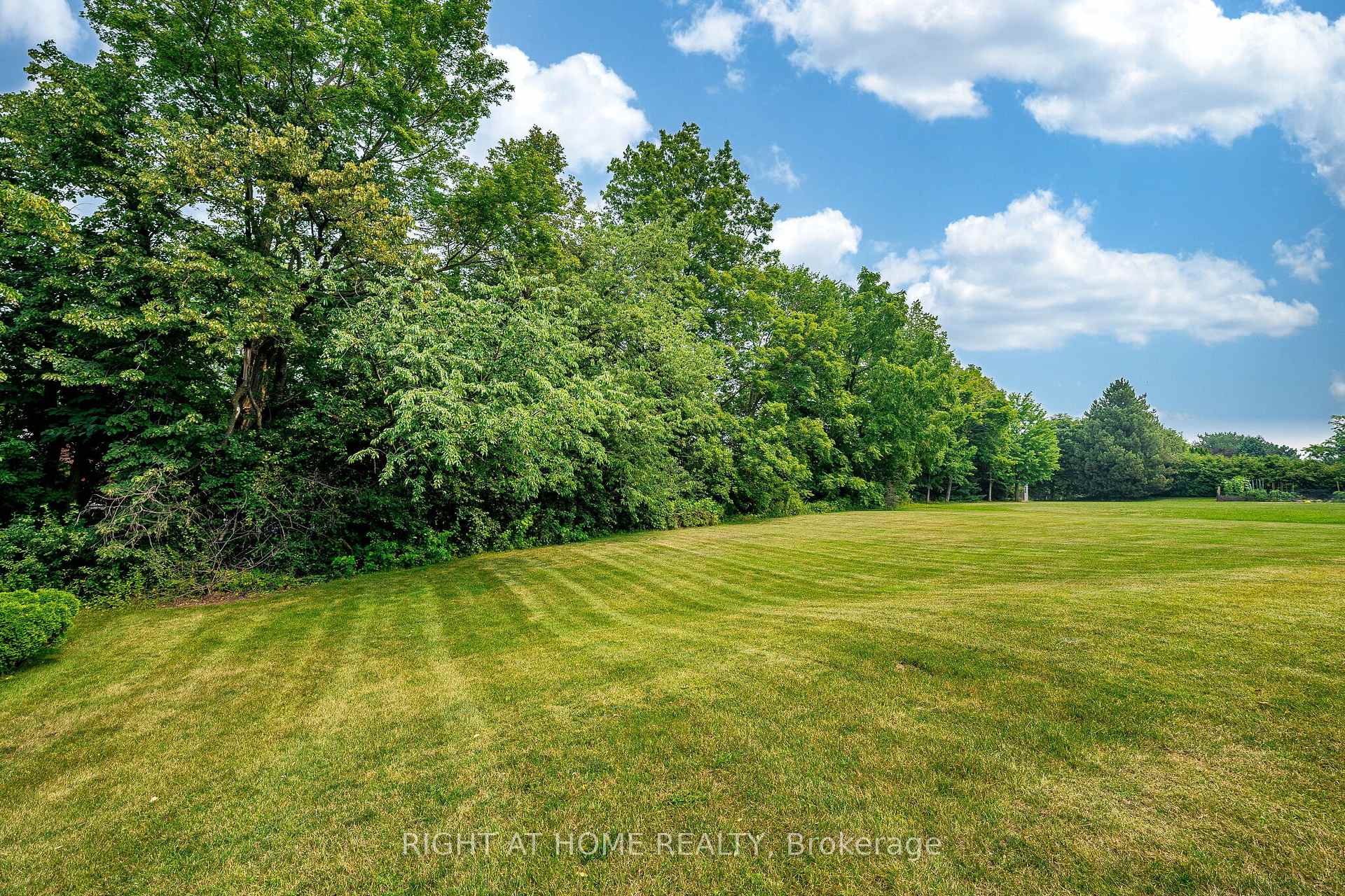 Photo 41 of 9 Glenridge Drive, Markham, Devil's Elbow — HOMEH
