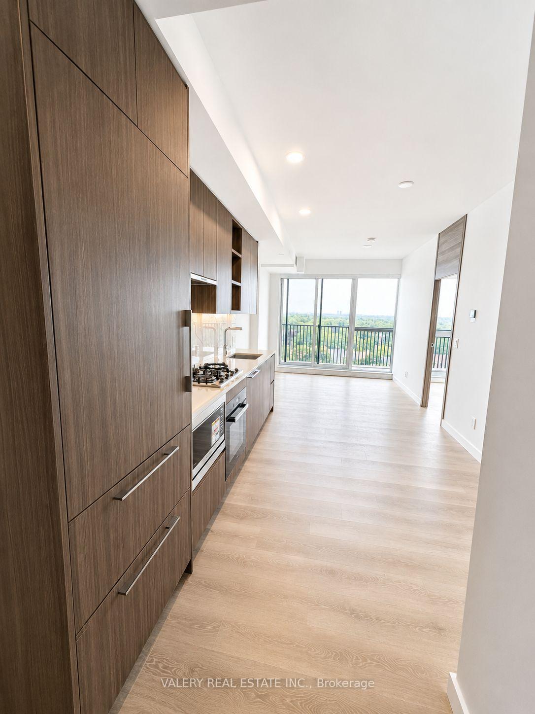 Photo 7 of Unit 1005, 75 Billes Heights, North York, Bayview Village — HOMEH