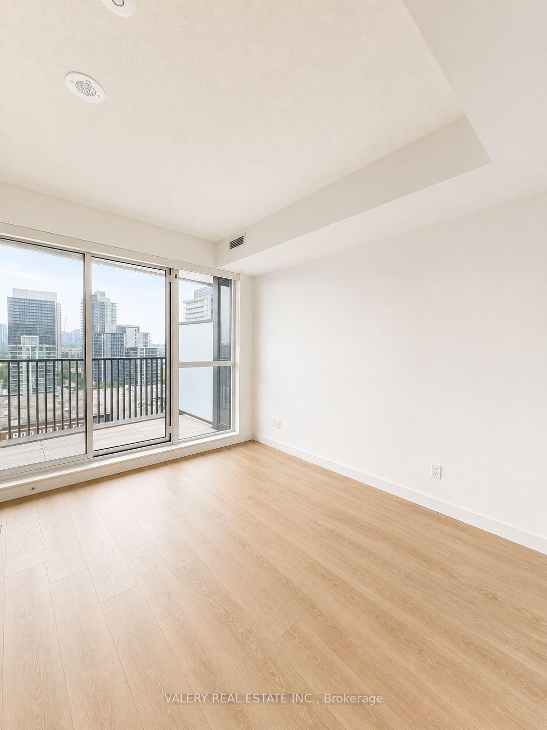 Photo 12 of Unit 1005, 75 Billes Heights, North York, Bayview Village — HOMEH