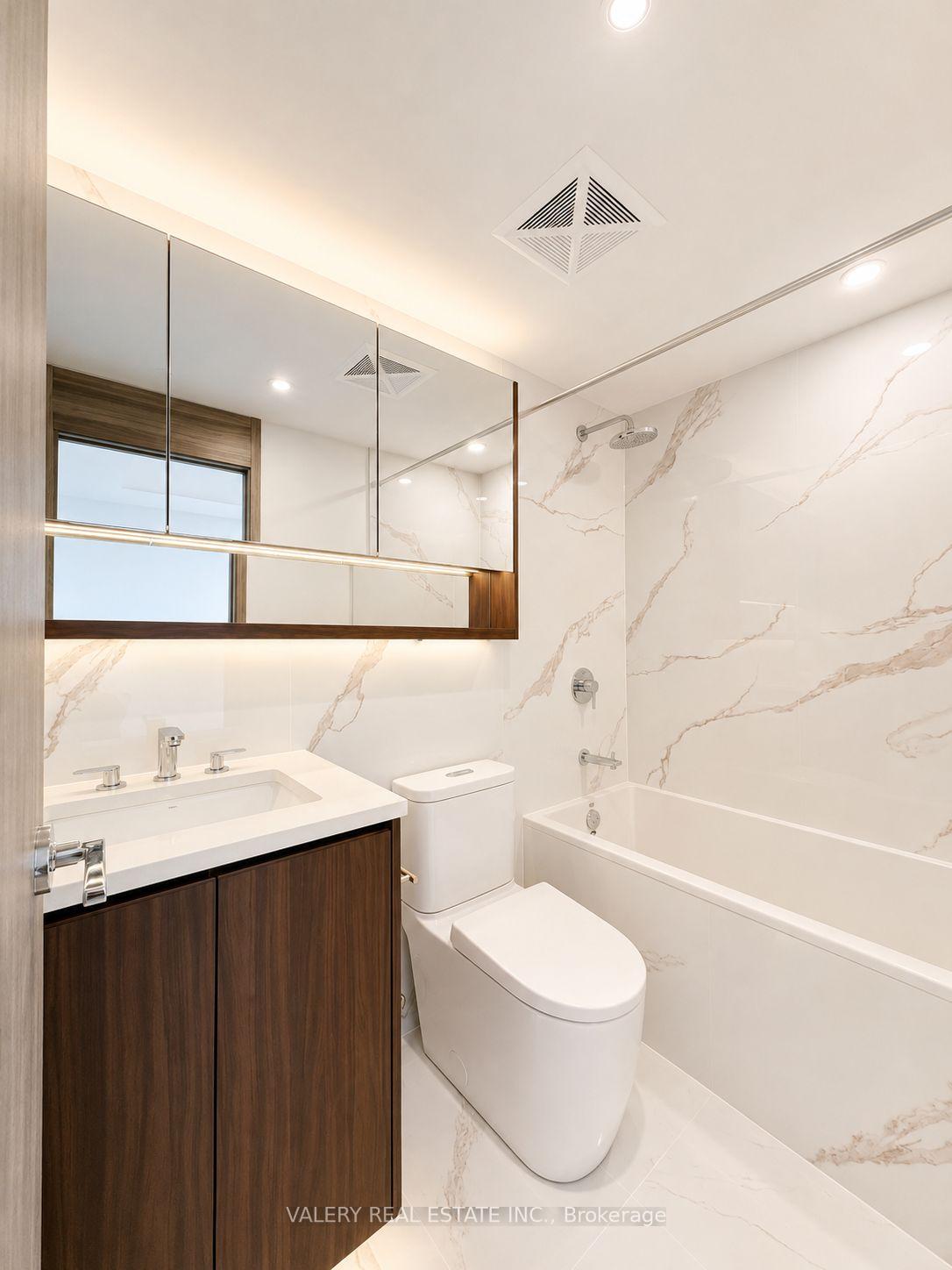 Photo 14 of Unit 1005, 75 Billes Heights, North York, Bayview Village — HOMEH