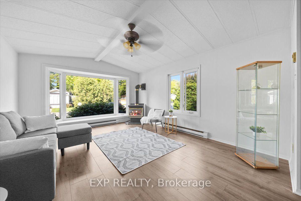 Photo 15 of 1036 Teena Colleen Private, Ottawa, Greely — HOMEH