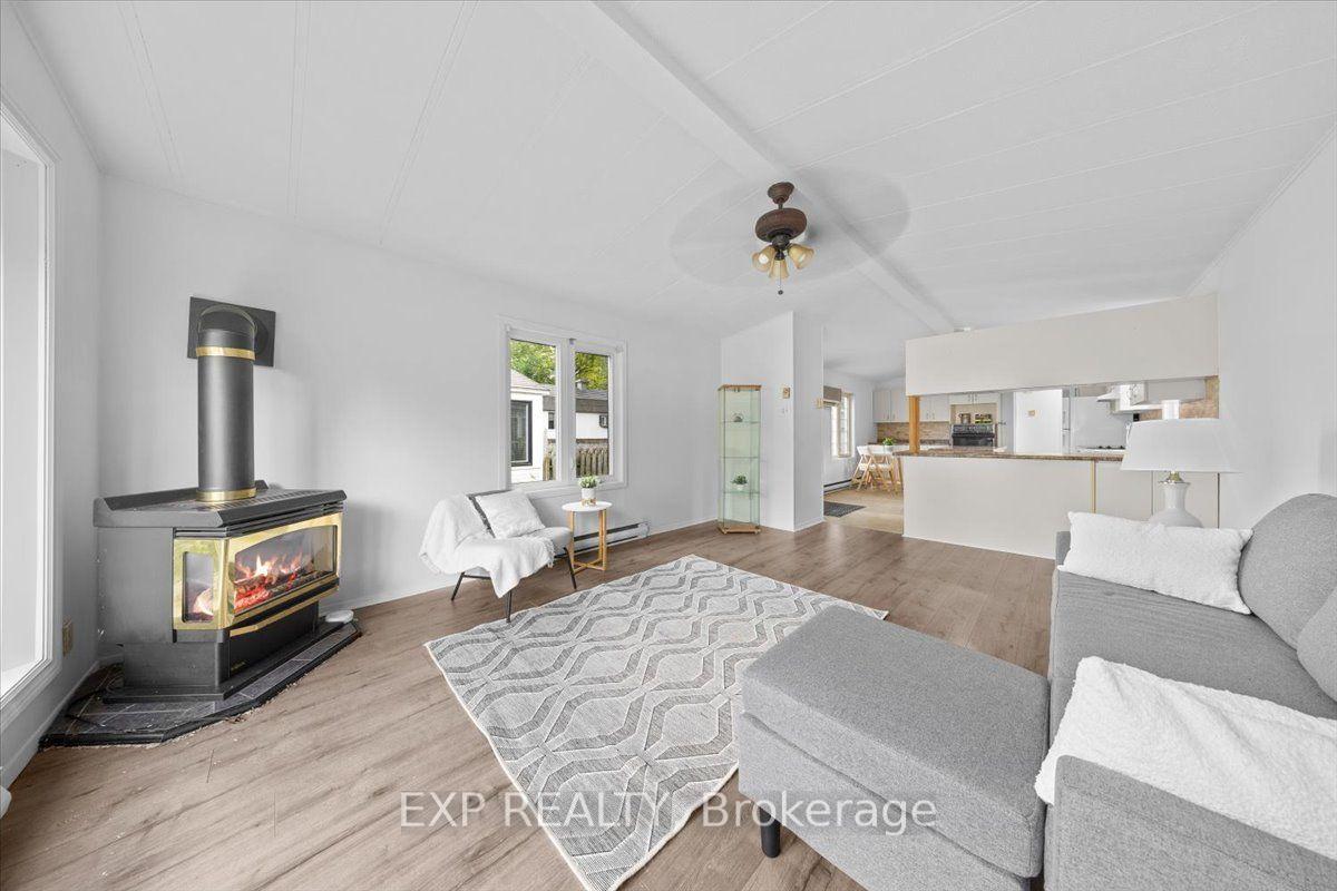 Photo 16 of 1036 Teena Colleen Private, Ottawa, Greely — HOMEH