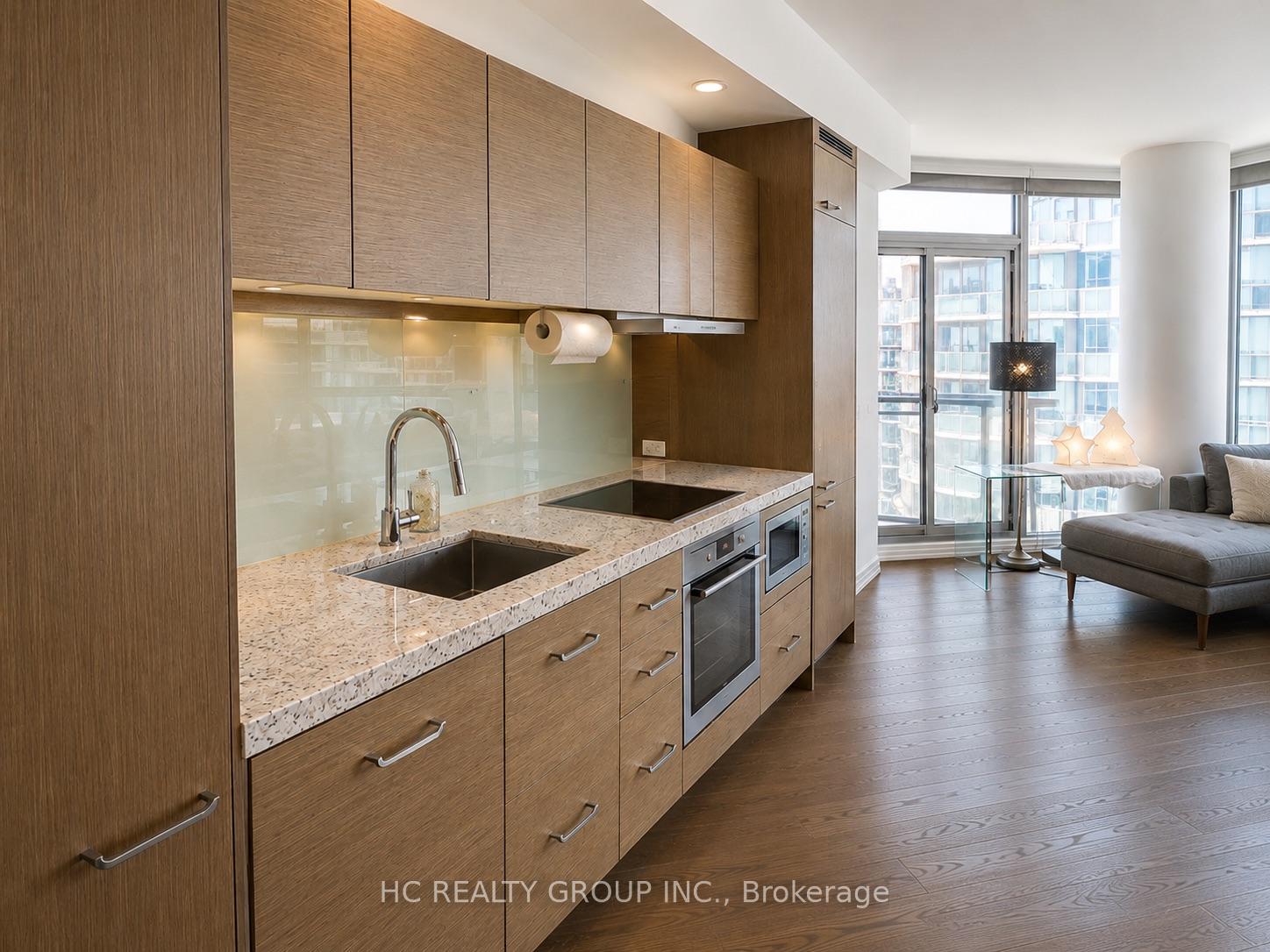 Photo 4 of Unit 4509, 45 Charles Street E, Toronto, Church-Yonge Corridor — HOMEH