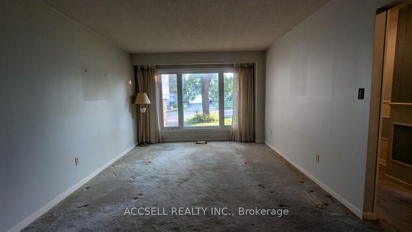 Photo 11 of 135 Placentia Boulevard, Scarborough, Agincourt North — HOMEH