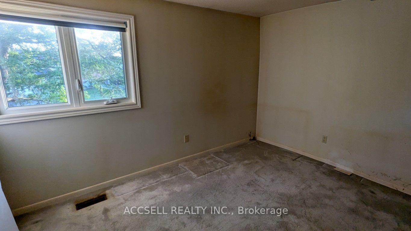 Photo 17 of 135 Placentia Boulevard, Scarborough, Agincourt North — HOMEH