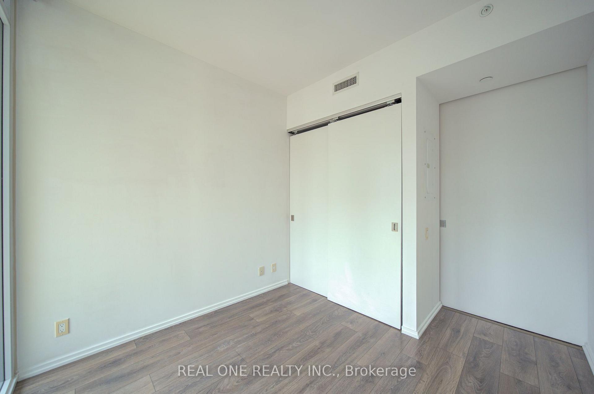 Photo 16 of Unit 3409, 125 Peter Street, Toronto, Waterfront Communities — HOMEH