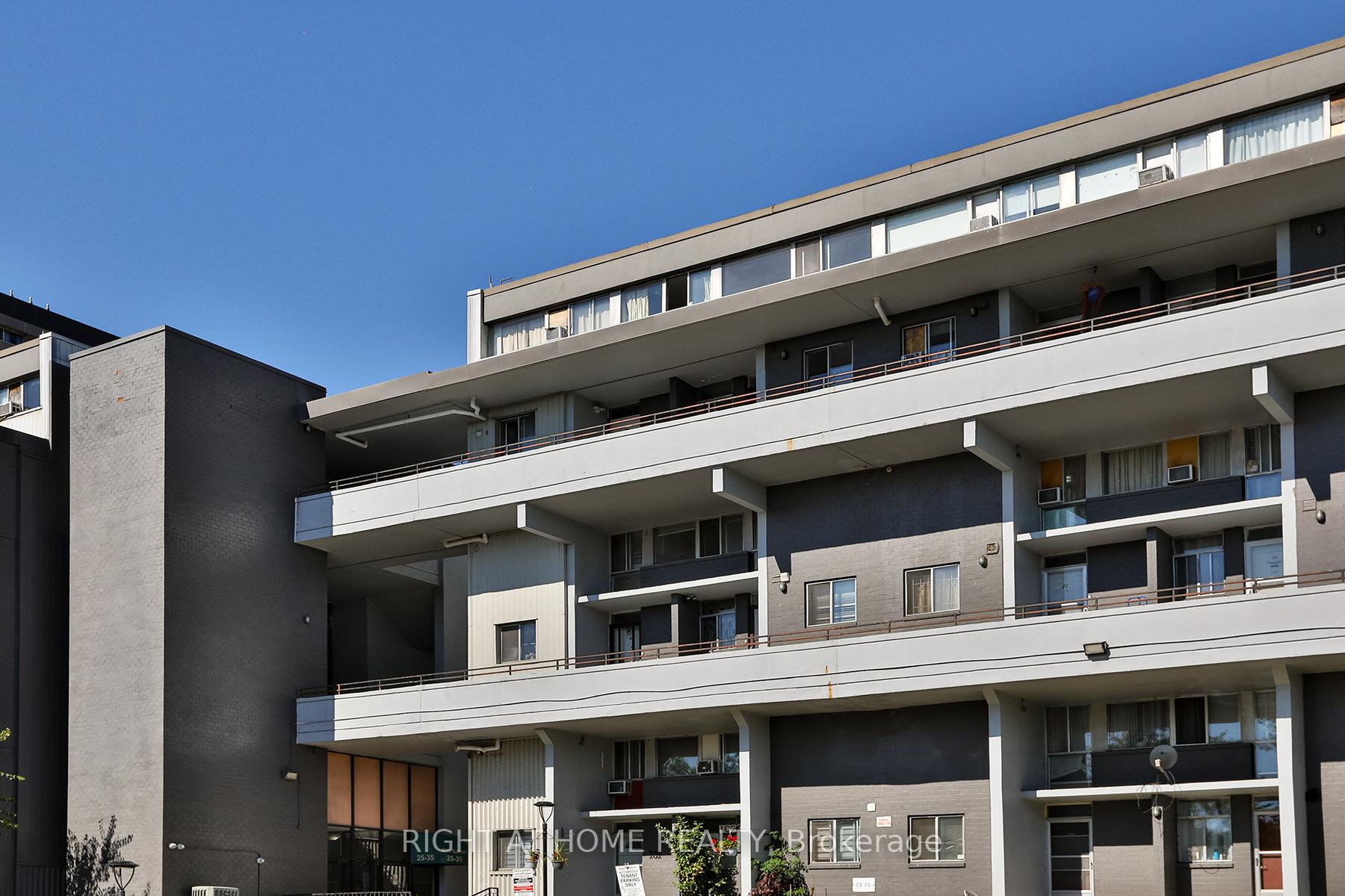 Photo 1 of Unit 302, 35 Sunny Glenway, Toronto, Flemingdon Park — HOMEH