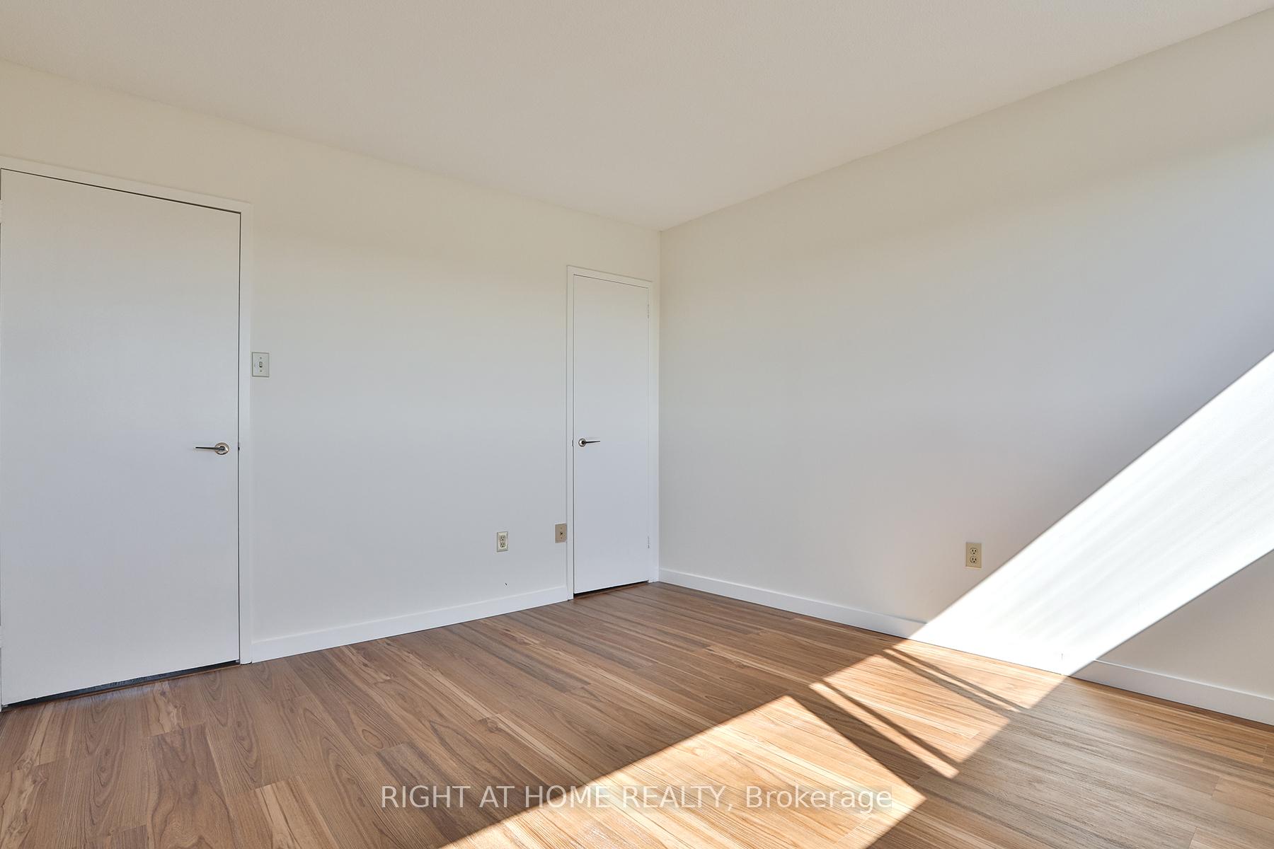Photo 16 of Unit 302, 35 Sunny Glenway, Toronto, Flemingdon Park — HOMEH