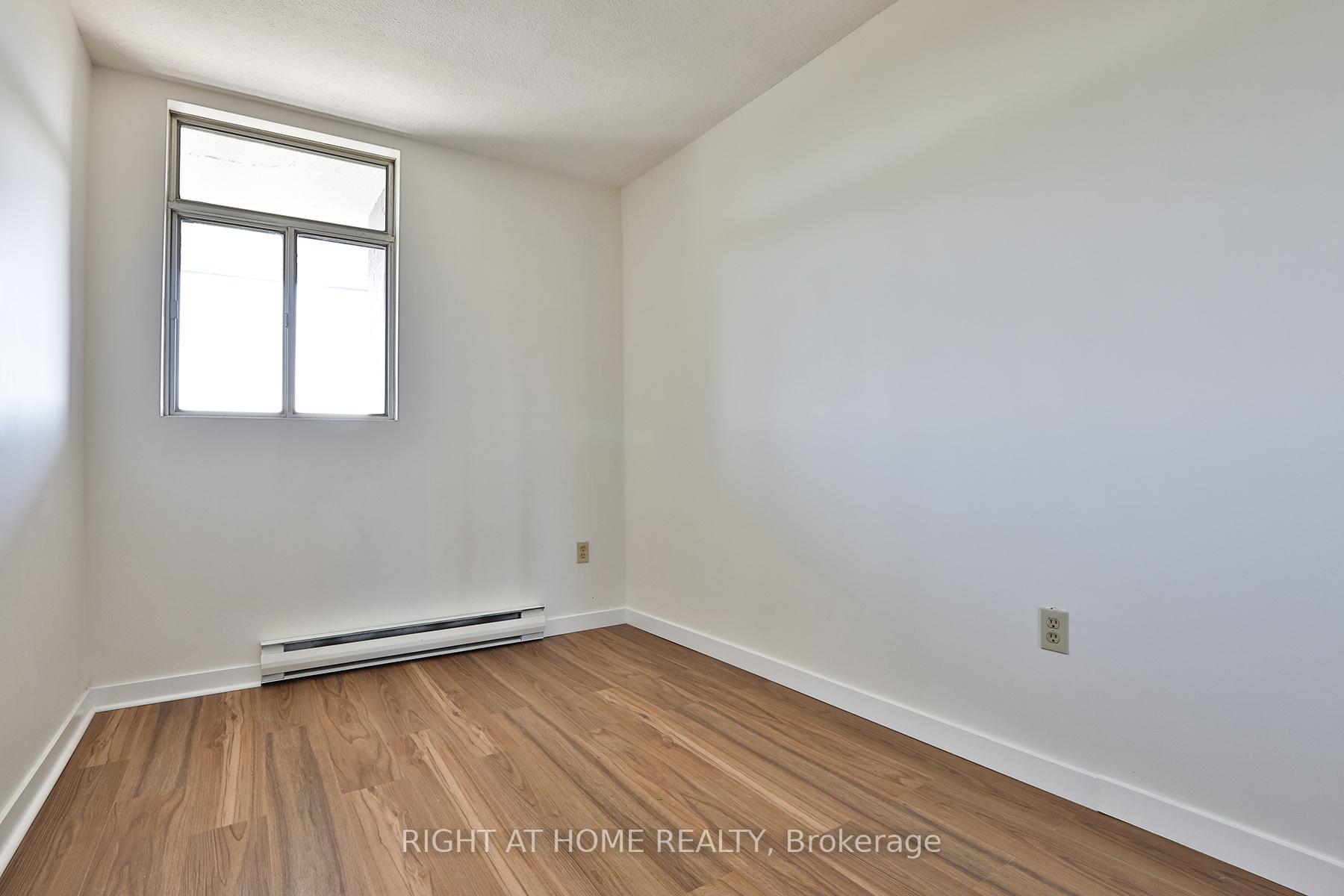 Photo 20 of Unit 302, 35 Sunny Glenway, Toronto, Flemingdon Park — HOMEH