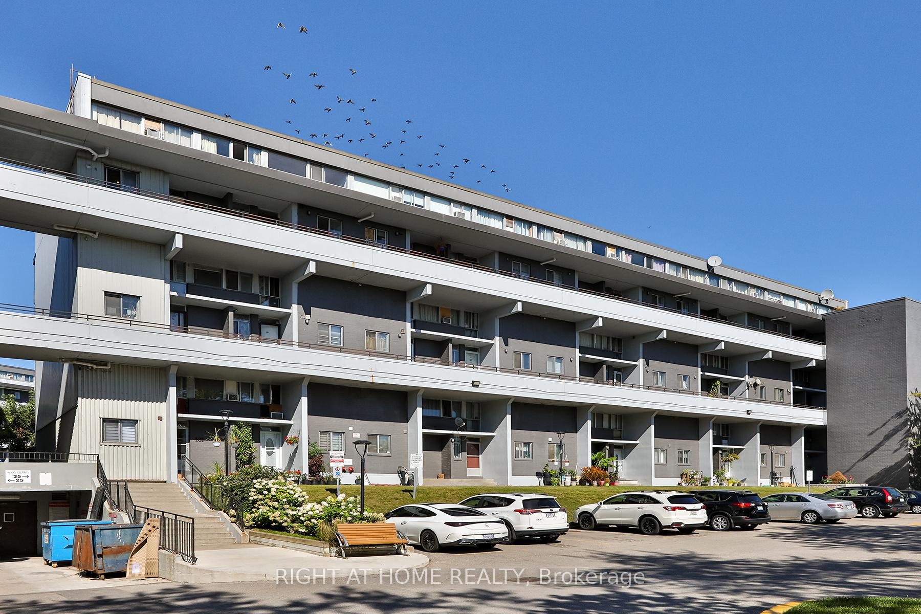 Photo 26 of Unit 302, 35 Sunny Glenway, Toronto, Flemingdon Park — HOMEH
