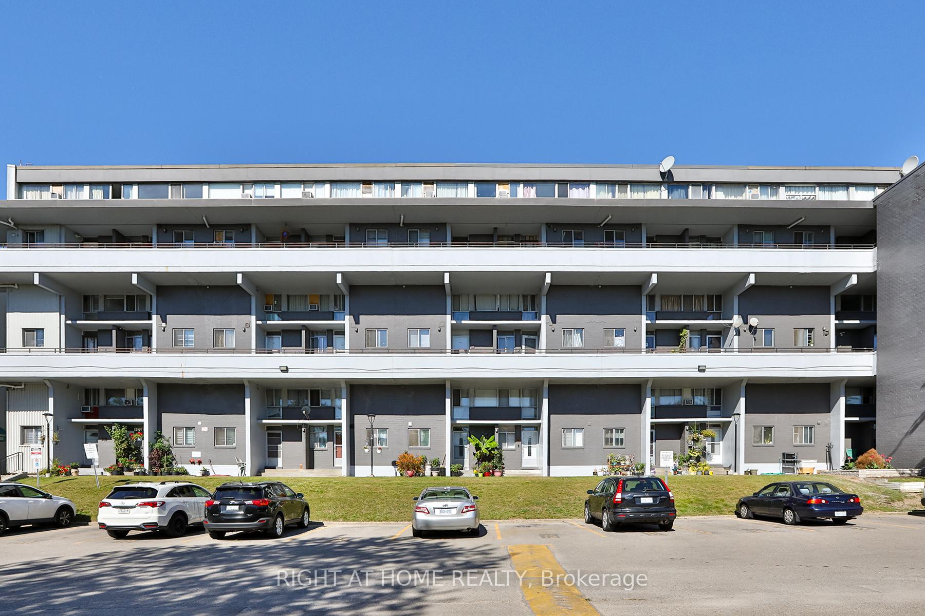 Photo 28 of Unit 302, 35 Sunny Glenway, Toronto, Flemingdon Park — HOMEH