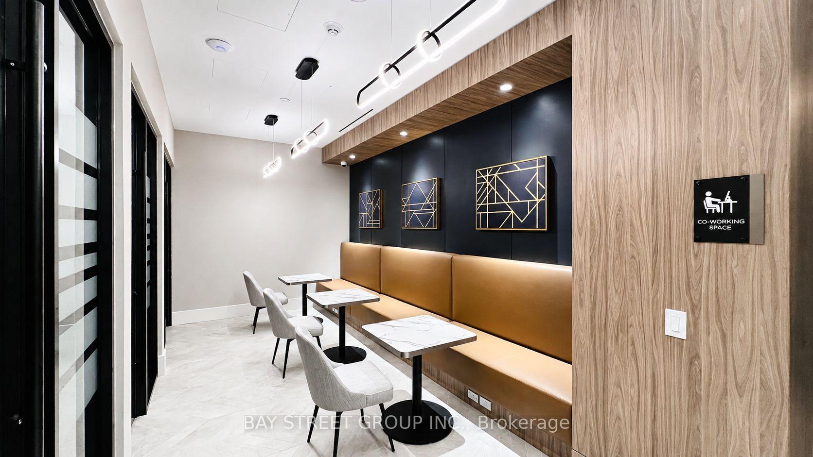 Photo 6 of Unit 908, 21 Meadowdale Road, Vaughan, Vaughan Corporate Centre — HOMEH